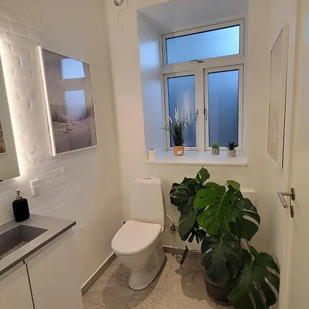 1 60m From The Harbor Apartamento