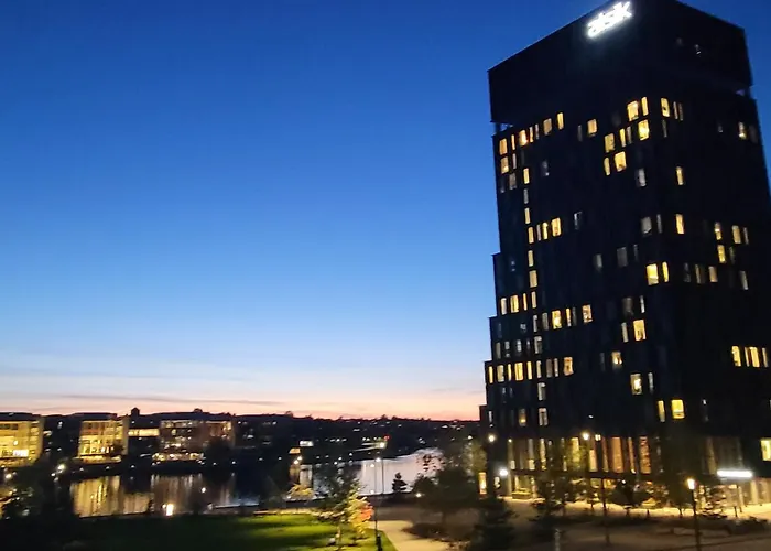 Apartment 1 60m From The Harbor